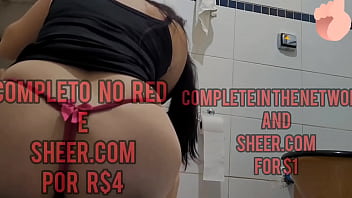 atendi o encanador de vestido s&oacute_ para ver se teria o pau dele!