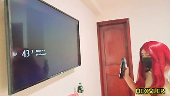 Modelando para mi amigo y nos calentamos