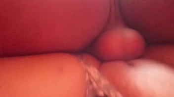 Le ofresco dinero a la empleada de servicio exhibicionista por dejarme coger Su Concha Y Su Culo Hasta Llenarla De Semen!!