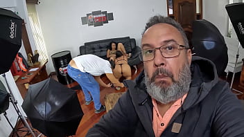 Muita sacagem durantes as grava&ccedil_&otilde_es do casal com a atriz Priscila Belini