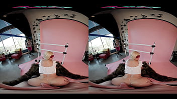 VRHUSH Flamenco dancer Bridgette B puts on a show