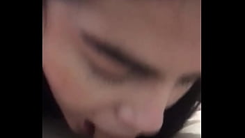 Chupandole rico a mi compa&ntilde_ero de la U