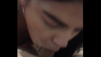 Chupandole rico a mi compa&ntilde_ero de la U