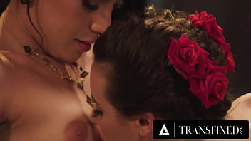 TRANSFIXED - Asian Muse Kasey Kei Has Passionate Sex With Gorgeous Nyotaimori Model Casey Calvert