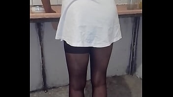 Azgın t&uuml_rk kadını k&uuml_lotlu &ccedil_orap fantazisi