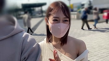 【清楚MAXな見た目で舌ピ&times_極上クビレなシコらせS字ボディ】巨乳巨尻なスタイル抜群セフレと真っ昼間から絶頂ノンストップ性交/お外から丸見え！？窓辺でイキ顔を晒しながら子宮ガン突きバック中出し/即2回戦目突入！全力首●めピストンで●イキ大量舌射【しろうとハメ撮り＃つばき＃20歳＃専門生】