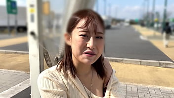 【清楚MAXな見た目で舌ピ&times_極上クビレなシコらせS字ボディ】巨乳巨尻なスタイル抜群セフレと真っ昼間から絶頂ノンストップ性交/お外から丸見え！？窓辺でイキ顔を晒しながら子宮ガン突きバック中出し/即2回戦目突入！全力首●めピストンで●イキ大量舌射【しろうとハメ撮り＃つばき＃20歳＃専門生】