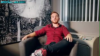 IR MTF pussyboy strapon drills Black BF after gets licked