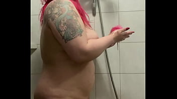 Redhead with huge fat ass take a shower and wash her body after masturbation