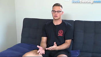 Unshaven glasses stud jerks dick at amateur audition