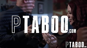 Photo Finish Derrick Pierce, Helena Locke