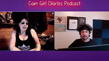 Sexy Live Cam Game Show Host Lushious Leesha