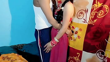 देशी वीडियो नौकरी कर रहा नौकर से घर की मालकिन ने चुदाई रात भर