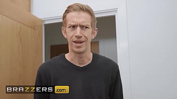 Danny D Eagerly Gives His Massive Cock To Bombshells Phoenix Marie &amp_ Amber Jayne To Share - Brazzers