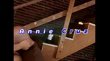 She can squirt her ass off