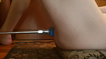 Crossdresser fucking machine sex