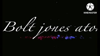 BUCETUDA making squirt rain, in the end I came and pissed in her pussy in the fur.