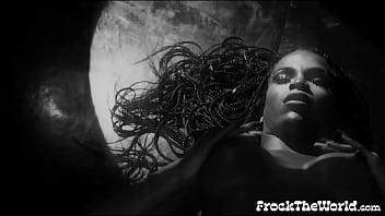 Ebony Trans Porschia Munroe Teases Herself Slowly And Gently