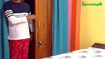 देसी हाॅट पड़ोसन भाभी की दर्दनाक चुदाई।