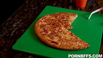 New Year, New Friends Clara Trinity , Willow Ryder , Ameena Green , Juan El Caballo Loco