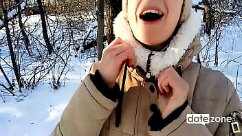 Amateur outdoor winter blowjob