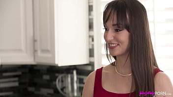 Lena Anderson, Lexi Luna, Scarlett Hampton In Happy To Help