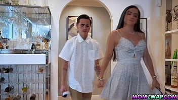 Recently dumped by their girlfriends Juan El Caballo Loco and Nicky Rebel are both depressed. Their caring stepmoms Lolly Dames and Sandy Love find a way to cure them!