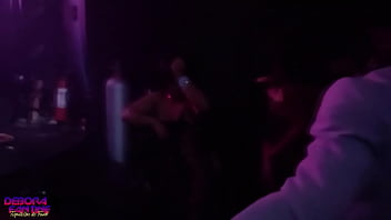 Show de Tequileira Stripper - Debora Fantine no Gauguin Club em SP