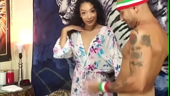 2 OF THE BEST PORN STARS ON THE PLANET MAXXX LOADZ &amp_ SARAH LACE