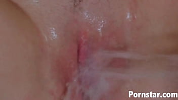 Gorgeous Sexy Pornstar Sheila Faye Showers And Fucks Solo