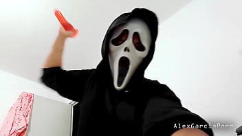 AGbg Scream - MILF follada por sorpresa por un hombre misterioso