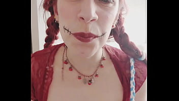 ShyyFxx tu pomberita Argentina se cobra los favores tomandose tu leche JOI