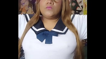 Estudiante caliente con ganas de verga pt1