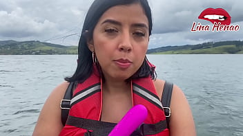 Exhibitionism - Lina Henao masturbates in a kayak on the side while there are tourists nearby - voyeurism for the kinky ones who love to see naughty girls