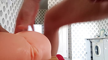 FUCKING THE SPLASHING HOLES OF A TEEN DOLL PART 1: your pussy is at risk, I stretched it to the size of a crater, see the second part in the profile