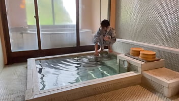 お風呂上がりのミルクは最高です