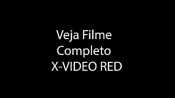 Casal faz sexo sem camisinha. Marido goza dentro da bucetinha da esposa. A buceta ficou toda melada de porra. Filme sem corte inedito.