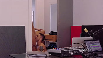 MAMEI O PAU GIGANTE DO LOCUTOR DA R&Aacute_DIO MAS N&Atilde_O VIMOS QUE ESTAVA NO AR - LINA NAKAMURA E ATLAS