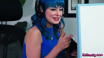 Gamer Jewelz Blu spreads her legs open as Charly Summer eats her sweet pussy under the table, while she&#039_s g.