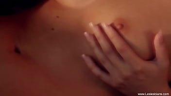 Martina Kisses And Licks Lesbian Nikol And Make Arousement