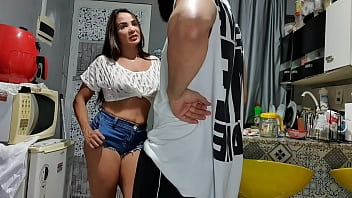 Do meu amigo estava sozinha em casa e antes que ele chegasse fizemos isso! - Bianca Naldy