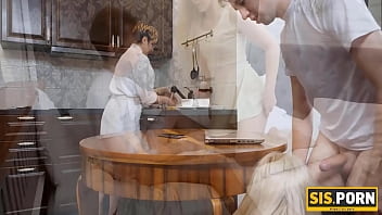 SISPORN. Boring dinner ends for blonde and her stepbro with awesome sex