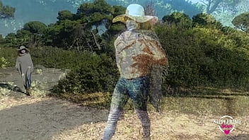 nippleringlover walking topless at public beach - pierced tits big nipples with nipplechain - flashing pierced pussy