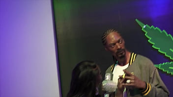 MYSTIQUE TITS IN PUBLIC LAS VEGAS The Male Rose