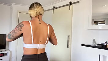 Experimentei uma calcinha min&uacute_scula que n&atilde_o tampava minha buceta. Meu site pra voc&ecirc_ gozar gostoso comigo: https://soyjoy.sambaplay.tv/ &mdash_&mdash_- Onlyf4ns Joyce Gumiero