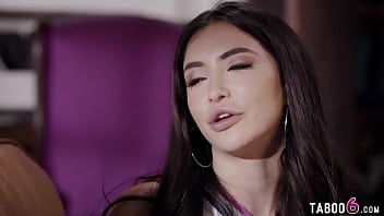 Teen cheerleaders Gabbie Carter and Jane Wilde have passionate lesbian sex