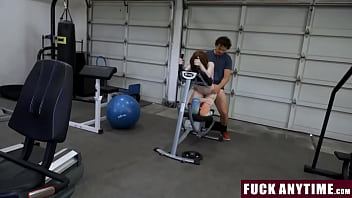 Free Weights Training that Ends with A Freeuse Deep Dick Massage that Teens Deserve - Madi Collins, Aria Carson