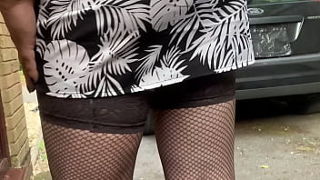 kelly cd on the drivewway