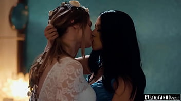 Busty bride pussy licked by former bff