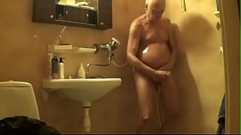 Norwegian in the shower 2015